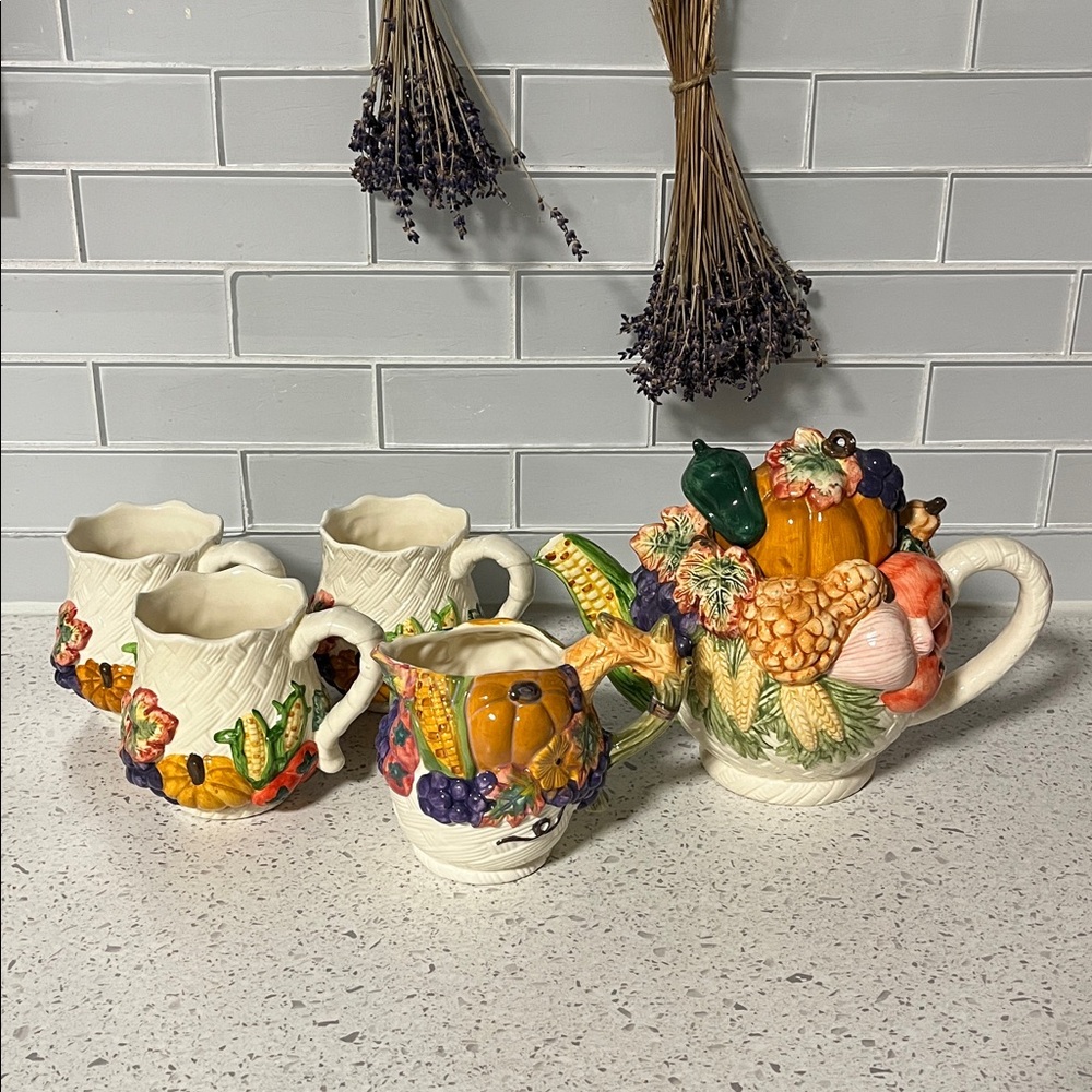Ceramic Harvest 5-Piece Vintage Teapot Set